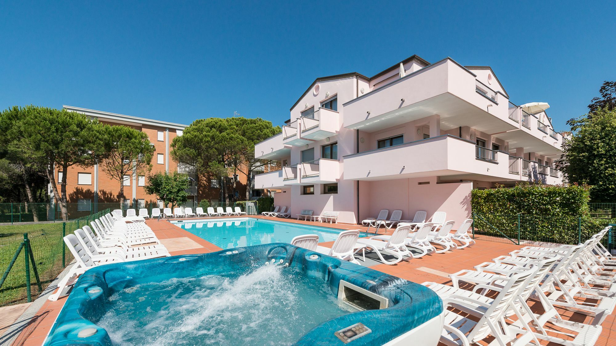 Bosco Canoro East Eco Resort Bibione Extérieur photo